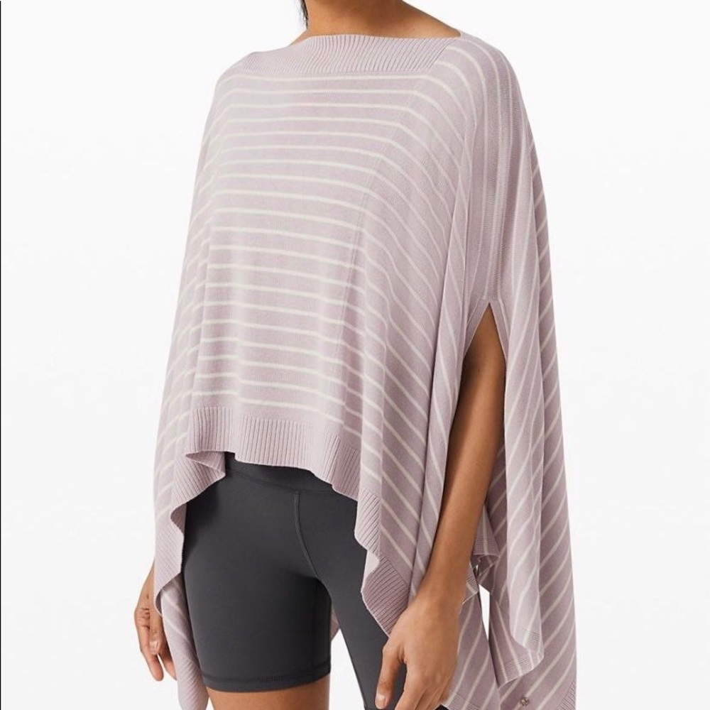 Lululemon Forward Flow Sweater Poncho